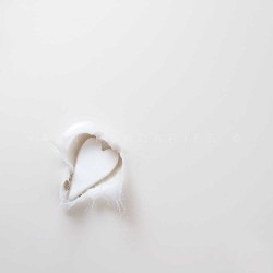 Heart splash N°1, Fine Art still life photography print