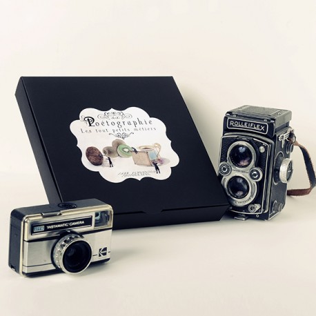 Coffret Photographies 2 Photos En 13x18 Et 15x15 Et 6 Cartes Postales Coffret Photographies 2 Photos En 13x18 Et 15x15 Et 6 Cartes Postales